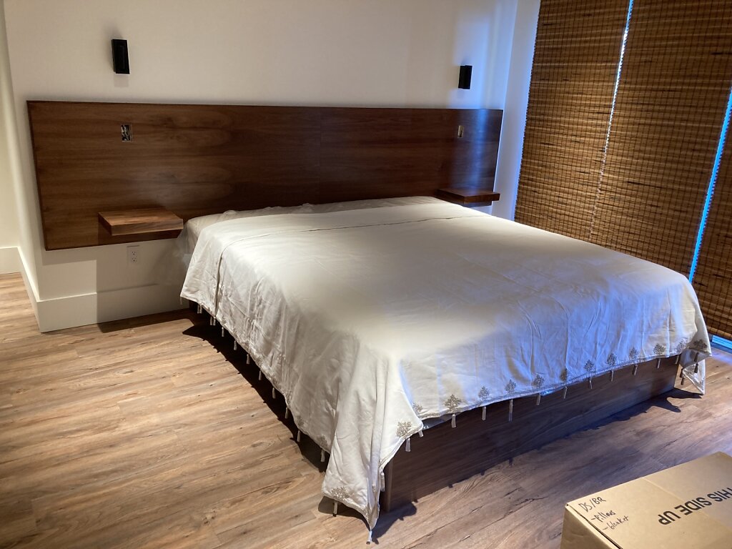 Walnut Bed